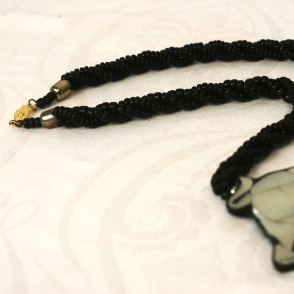 Mother-of-Pearl Elephant Necklace - Picture 4 of 4